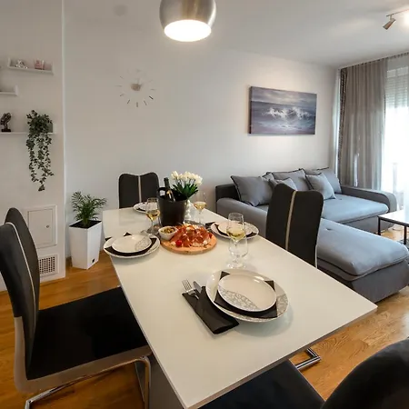 Vanilla Apartament Szybenik